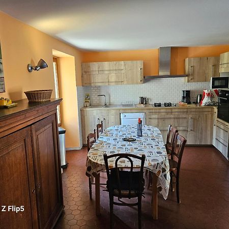 La Grande Maison Dans La Prairie Caille Экстерьер фото