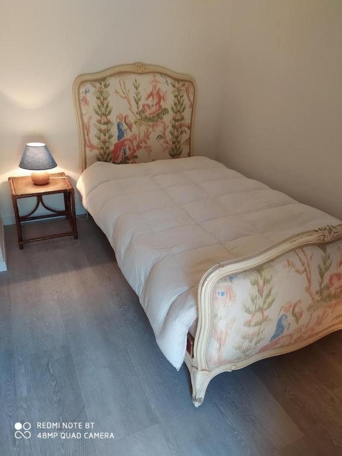 La Grande Maison Dans La Prairie Caille Экстерьер фото
